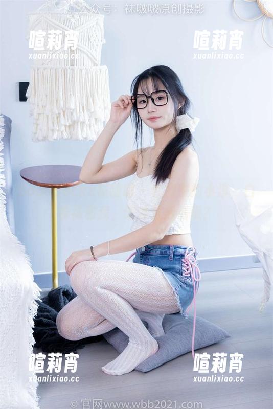 BoBoSocks袜啵啵 - 套图中的小淳，白棉袜和我，谁才是焦点呢？
