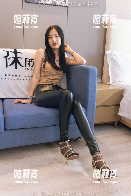 BoBoSocks袜啵啵-芝士 BoBoSocks袜啵啵 - 美得飞起!芝士&厚白丝小腿袜,细节中的大资源啊。
