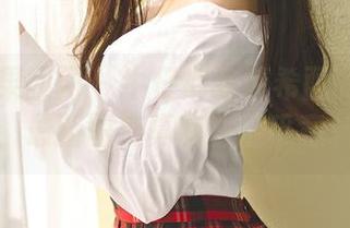 GIRLT果团网 – 牛仔裤与裴希西的完美碰撞，最新图库真有些出乎意料。