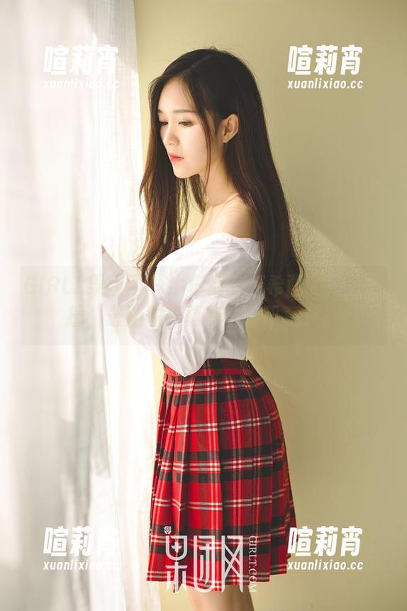 GIRLT果团网-裴希西 GIRLT果团网 - 牛仔裤与裴希西的完美碰撞,最新图库真有些出乎意料。