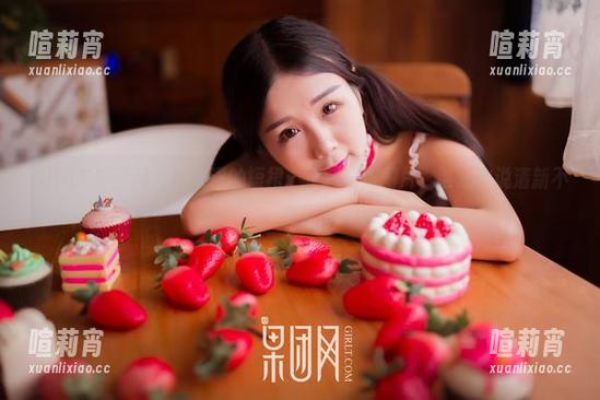 GIRLT果团网 - 陈雅漫的短裙：定制超炫图片，谁还敢说清新不够？