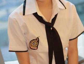 MFStar模范学院 – 当露露Andrea学姐分享她的写真集，有多少人能抵挡得住？