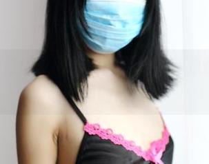 ROSI原图：同样的嫩学妹，制服却能撩动不同的心弦。