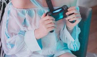 高清写真，让Sonson(손손)的水手服变得一言不合就想看。