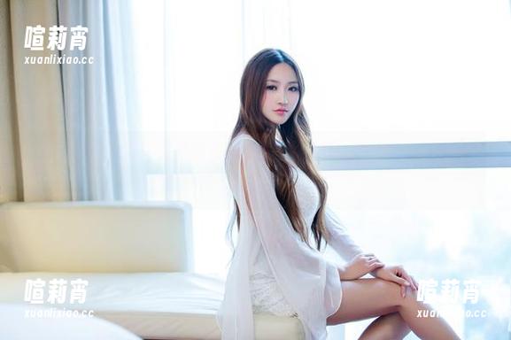 TuiGirl推女郎-胡允儿 TuiGirl推女郎 - 又是胡允儿的连衣裙更新,为什么我总在想“那彩色的印花很值得拥有”?