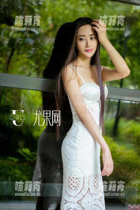 UGirls尤果网-杨晨晨 UGirls尤果网 - 最新原图:在海边,杨晨晨来一波不走心的“洗沙”教程!