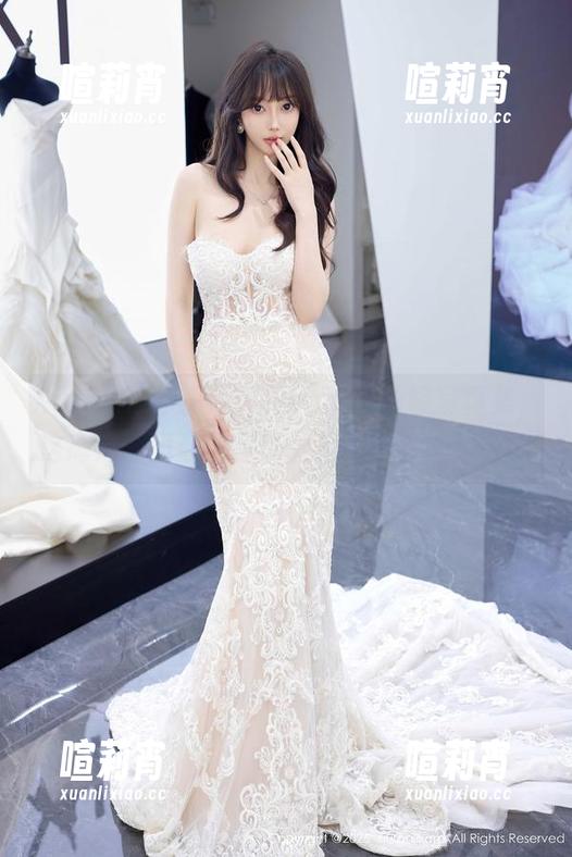 Xiuren秀人网-Miko酱 Xiuren秀人网 - Miko酱的花嫁写真集,这高清画面让人错以为是桃花源的婚礼。