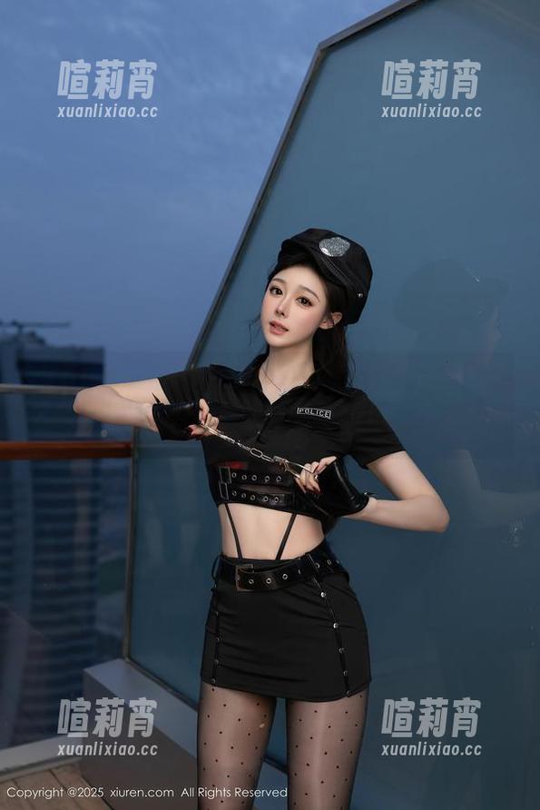 Xiuren秀人网-kelly凯莉 Xiuren秀人网 - 私房图集见证kelly凯莉的温柔,仿佛一首无声的摇篮曲……