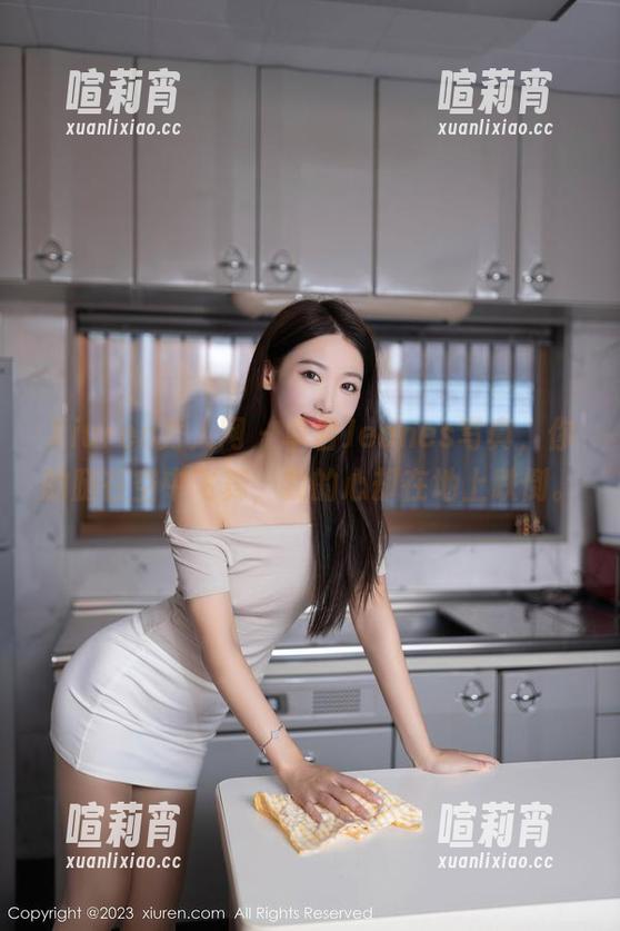 Xiuren秀人网-卓君Jeanes Xiuren秀人网 - 卓君Jeanes写真,你的腿在空中飞舞,我的心却在地上跌倒。