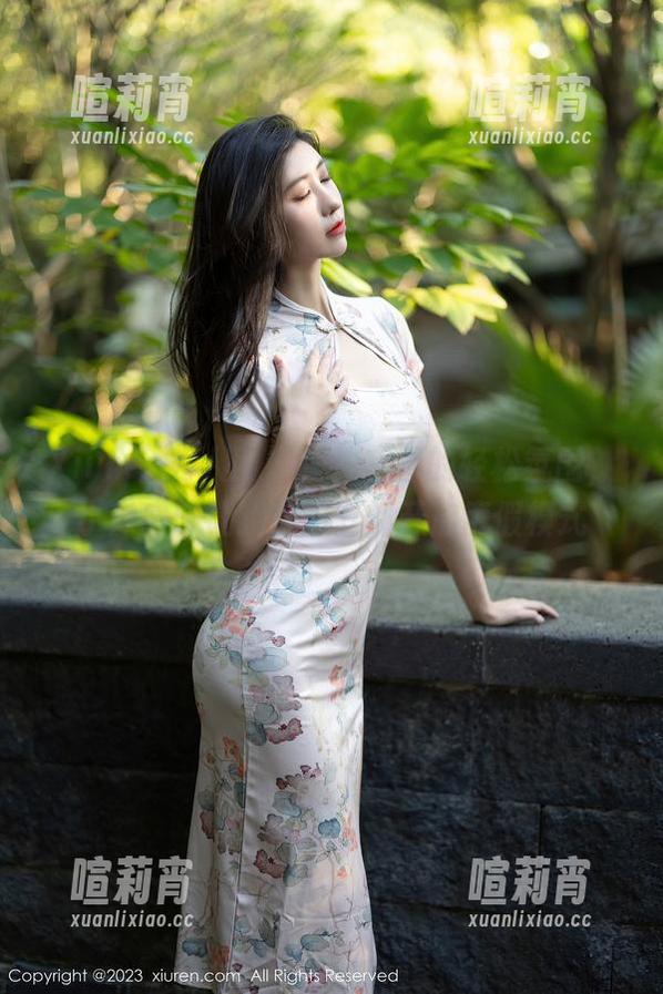 Xiuren秀人网-小肉肉咪 Xiuren秀人网 - 海边套图的轻松氛围,小肉肉咪让我好想立刻开启度假模式