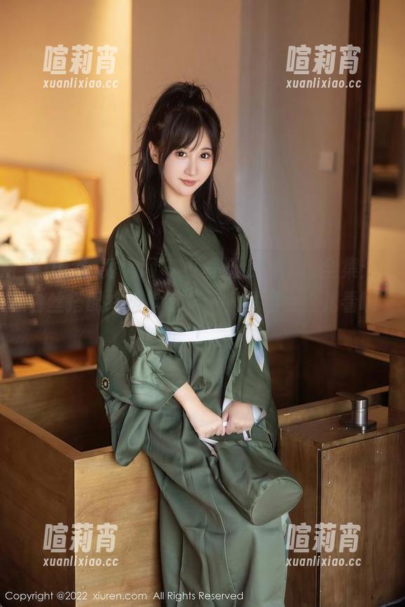 Xiuren秀人网-小蛮妖_honey Xiuren秀人网 - 小蛮妖_honey全集:白丝搭配终极指南,我只想坐在这儿看啊!