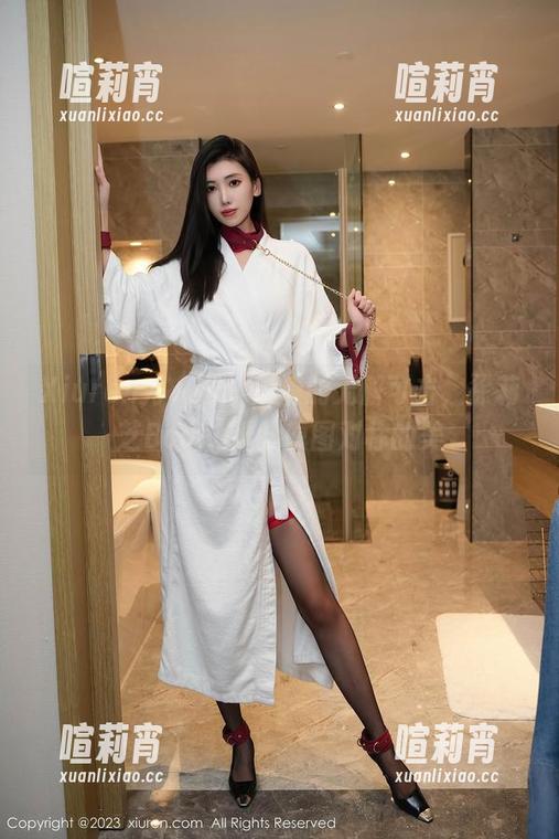 Xiuren秀人网-徐莉芝Booty Xiuren秀人网 - 高清的无懈可击,徐莉芝Booty婚纱原图对称的美