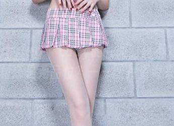 beautyleg – Lucy的礼服，真不知是秀身材还是秀品位？——图片资源来啦