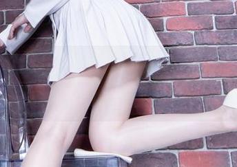 beautyleg – Sunny灰丝全套，原图不忍心直视。
