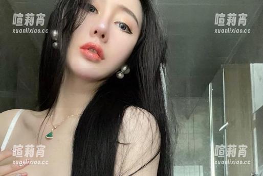 不爱笑的赛琳 微密圈 - 不爱笑的赛琳的美图分享:渔网袜丝袜外表,钻石般闪耀的征途!