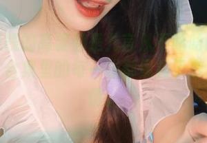 碧蓝航线的高雄都是九言从不咕咕的脑洞，照片合集里的每一张都像极了恋爱的心情。
