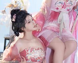 研究你夏夏御姐合集，不自觉地陷入沉思…