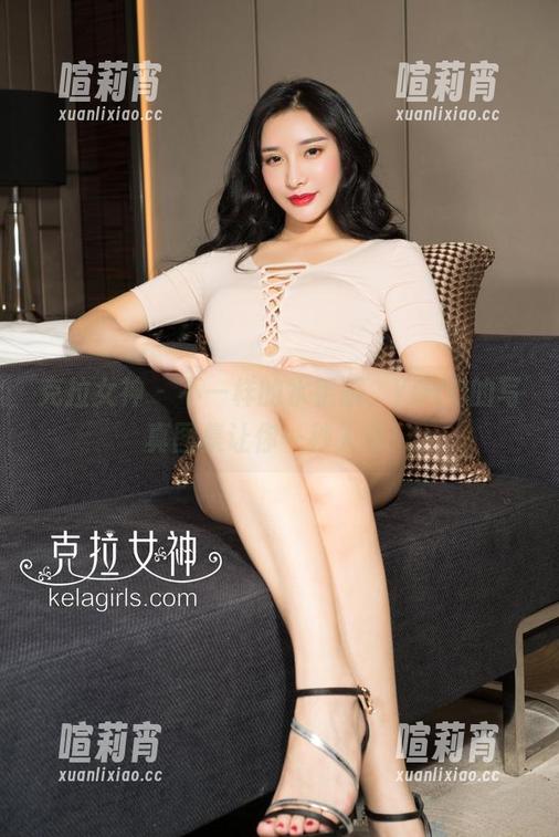 克拉女神 - 不一样的水手服，YOYO的写真图集让你一秒入海！
