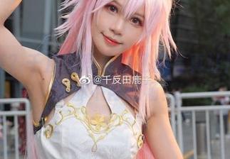 身体链？千反田鹿子的私房写真让所有道路都不再通畅！