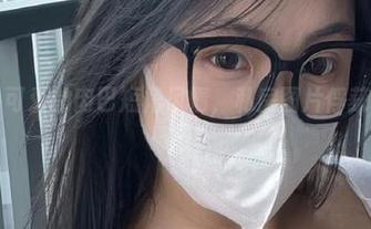 微密圈 – 可爱的肉巴短裙风情，私房图片俘获我的目光。