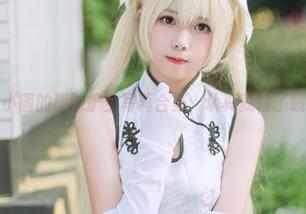 向小圆的趣味护士写真合集，认真就输了哦！