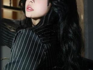奈汐酱Nice的姐姐cos，居然让我觉得我自己也变得好美！