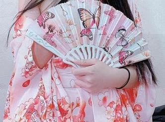 微密圈 – 姐姐Lalion的动漫女仆在线了，她的图片让人联想到…呃，随便想想吧！