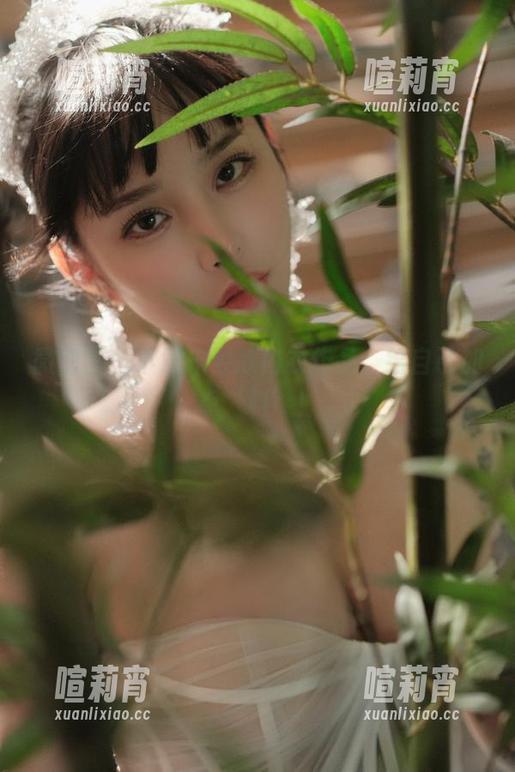 宋昱欣 微密圈 - 下载宋昱欣内衣作品,给自己加点‘料’!