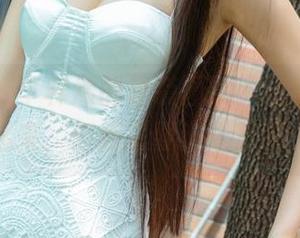 尤果网 – 李梓然的套装图册，这衣服我肤色搭不起来，但我总要给个赞啊，对吧？