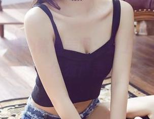 尤物馆 – 温心怡的美图：穿上网袜，生活何须严肃