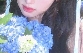 一抹粉色打动了我的视觉神经——怡子yiii的写真你下载了吗？