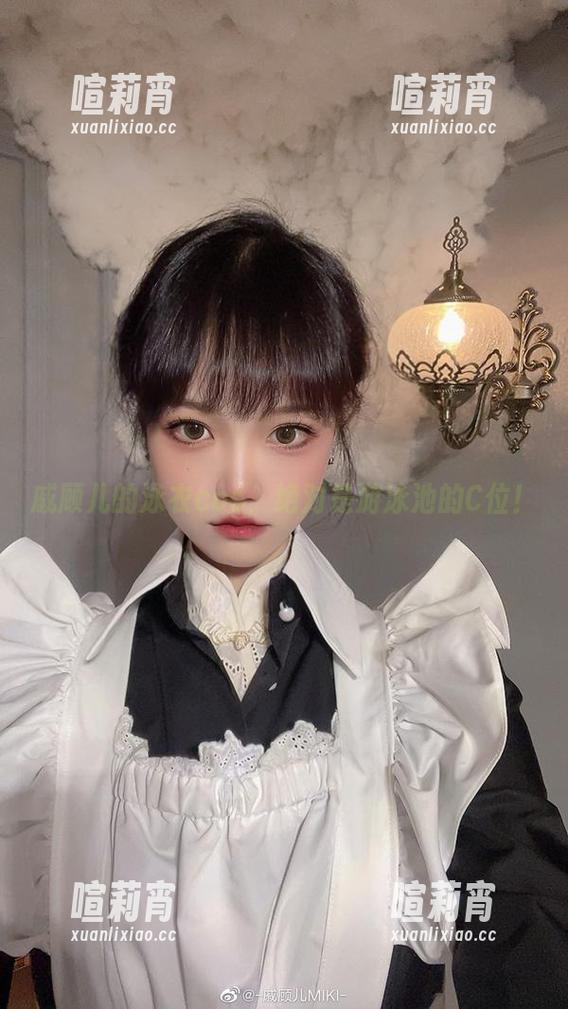 戚顾儿 戚顾儿的泳衣cos,绝对是游泳池的C位!