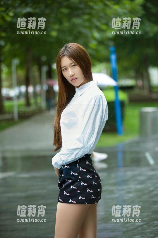 推女郎-夏婉婉 推女郎 - 夏婉婉的丝袜写真集,如果下载能直接传送就好了。