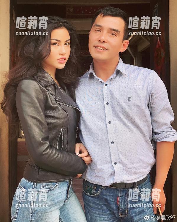 李嘉欣97 微密圈 - 看!李嘉欣97的高清裸足作品集,告别“鞋子”时代,开启“脚尖”革命!