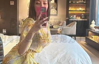 微密圈 – 你绝对想不到，果儿Victoria自拍写真更新其实是为了…吃？
