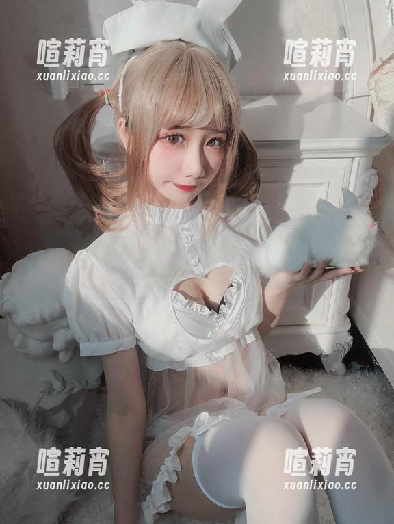 果咩酱 关于果咩酱的无圣光美足,我只想说:谁还需要灯光呢?