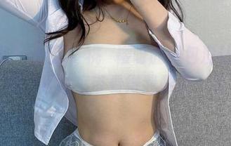 微密圈 – 对了，桃沢樱呀的图包没让人失望，红丝束带看得我眼前一亮