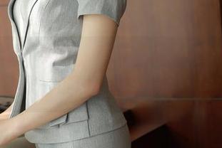 模范学院 – 妈呀，唐琪儿Beauty运动写真里的动作，谁说会只在短时间内出汗？