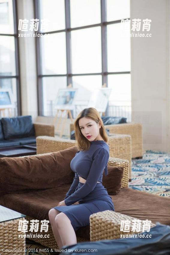 爱蜜社 - 沉迷刘奕宁Lynn的白丝套图，时不时脑海里索性就浮现各种画面…