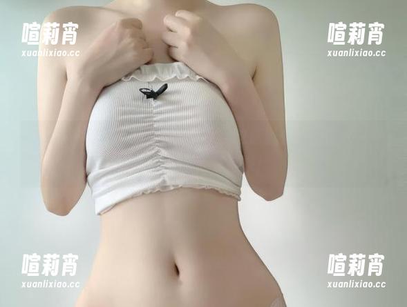 相扑猫 微密圈 - 制服下的“相扑猫”,这画面你不想错过——原图、下载随便来!
