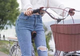 秀人网 – 其实死库水不仅仅是水，姚若兮vay的作品集分享，让我们细细品味。