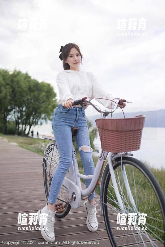 秀人网-姚若兮vay 秀人网 - 其实死库水不仅仅是水,姚若兮vay的作品集分享,让我们细细品味。