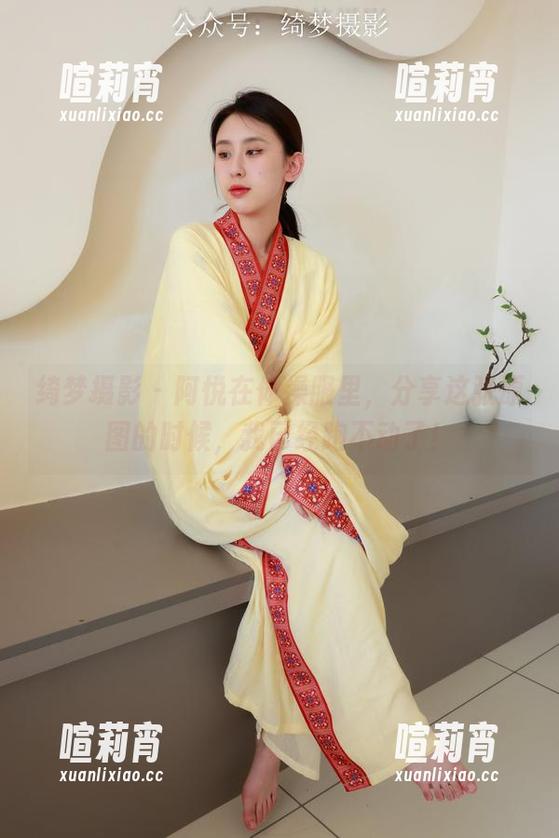 绮梦摄影 - 阿悦在体操服里，分享这张原图的时候，我已经跑不动了！