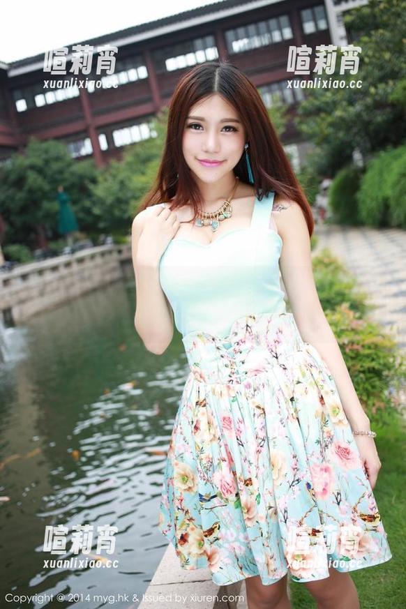美媛馆-水水er 美媛馆 - 原图“水水er厨娘”:谁说切菜不能有个性感?