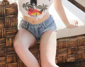 美媛馆 – 豆baby红裙S档限时，原图和资源只为你展现真我！