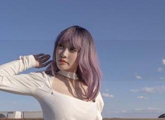 听说修女很纯洁？脱尾巴Mizuki的作品集完全颠覆了这一说法，嘘……