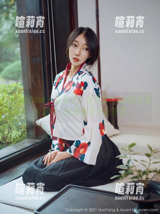 花漾show - 这袜子！张思允Nice的写真合集中，炸裂的萌点在这里