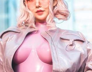 菌烨tako的校服写真：让人怀念的校园日子朦胧影像