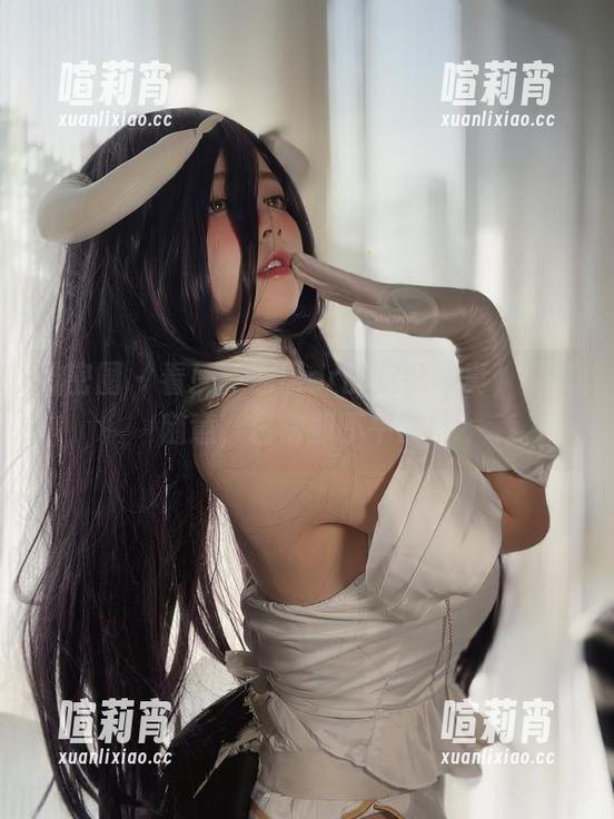 葱油饼er 微密圈 - 看!葱油饼er的定制写真,居家随意,日常却不平常!