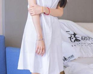 袜啵啵 – 芝士的厚黑丝大腿袜美图，各种角度来袭，谁说黑丝不够热？